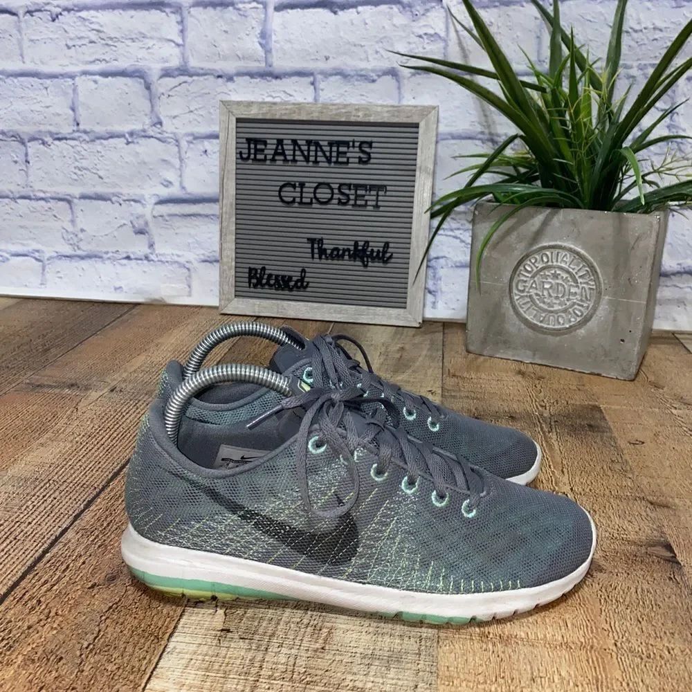 Nike Womens Flex Fury Running Shoes Gray 705299-010 Low Top 2015 Lace Up Mesh